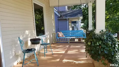 128 N Douglas Ave, Springfield, IL 62702 photo 3
