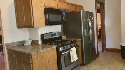 128 N Douglas Ave, Springfield, IL 62702 photo 17