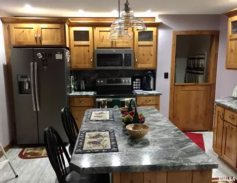 11 Karl Ln, Springfield, IL 62702 photo 6