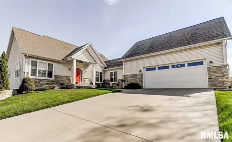 2804 Centennial Dr, Springfield, IL 62711 photo 1