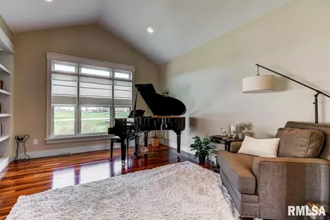 2804 Centennial Dr, Springfield, IL 62711 photo 9
