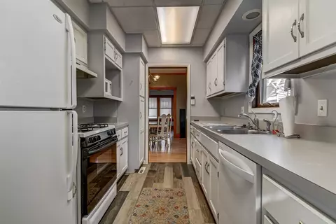 520 S Park Ave, Springfield, IL 62704 photo 16