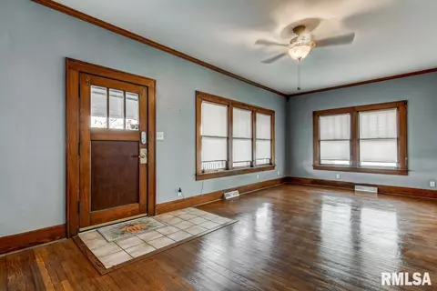 520 S Park Ave, Springfield, IL 62704 photo 7