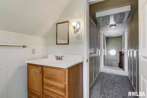 709 S Columbia Ave, Springfield, IL 62704 photo 26