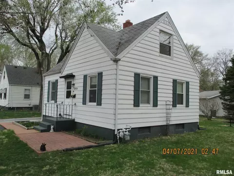 2031 E Buchanan St, Springfield, IL 62703 photo 24