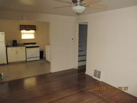 2031 E Buchanan St, Springfield, IL 62703 photo 6