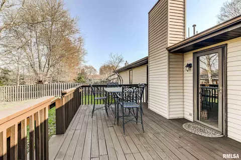 1205 Wakefield Dr, Springfield, IL 62704 photo 31