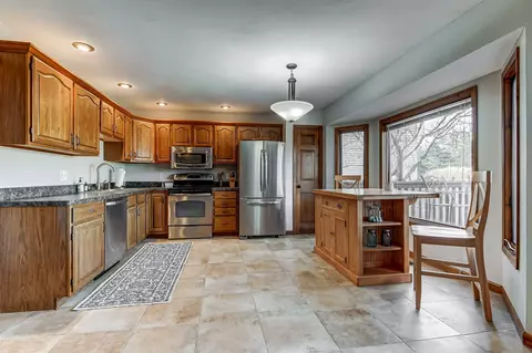 1205 Wakefield Dr, Springfield, IL 62704 photo 2