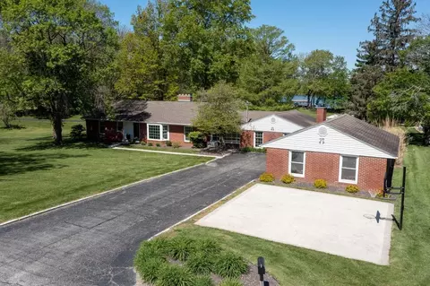 1 The Elms Ln, Springfield, IL 62712 photo 1