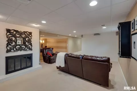 1 The Elms Ln, Springfield, IL 62712 photo 27