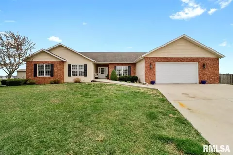 4770 Leah Dr, Springfield, IL 62711 photo 1