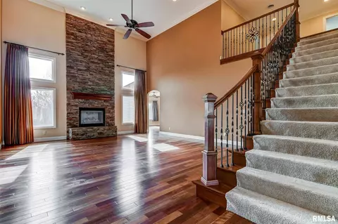 324 Grindstone Rd, Chatham, IL 62629 photo 7