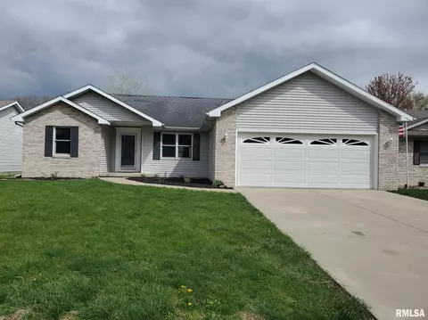 4124 Clearwater Ln, Springfield, IL 62707 photo 1