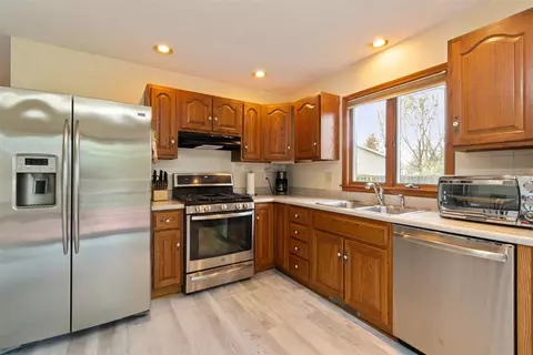 6301 Kate Ct, Springfield, IL 62712 photo 12