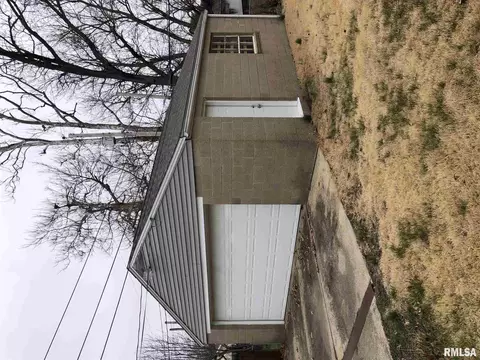 2508 S 5th St, Springfield, IL 62703 photo 17