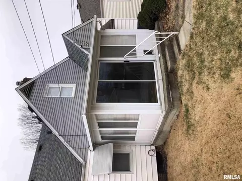 2508 S 5th St, Springfield, IL 62703 photo 15
