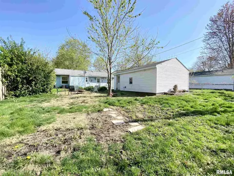 1501 Fairfield Dr, Springfield, IL 62702 photo 16