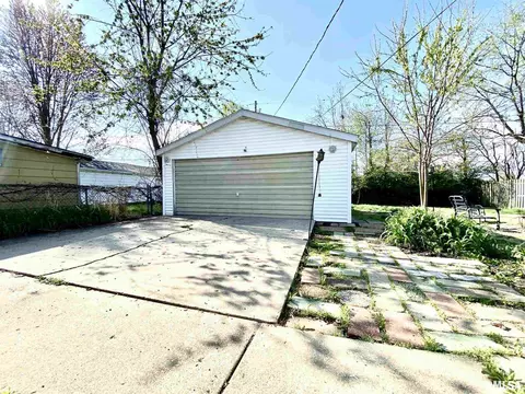 1501 Fairfield Dr, Springfield, IL 62702 photo 13