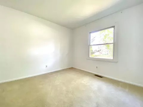 1501 Fairfield Dr, Springfield, IL 62702 photo 11