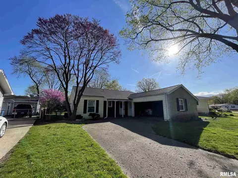 2309 Makemie Ave, Springfield, IL 62702 photo 1