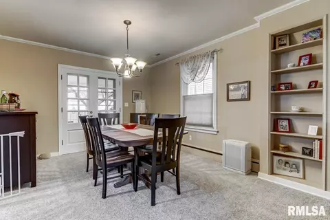 2116 Marland St, Springfield, IL 62702 photo 12