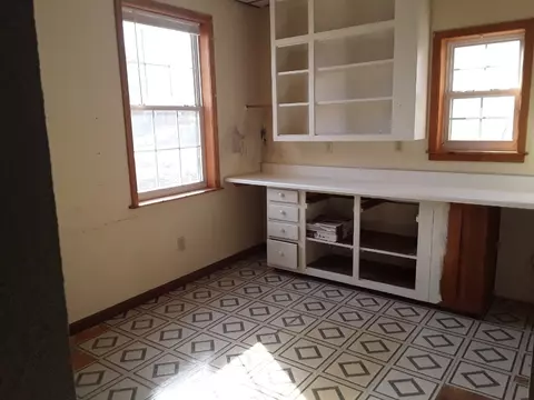 207 N Main St, Waterloo, IL 62298 photo 8