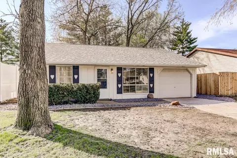 2800 Cardigan Dr, Springfield, IL 62702 photo 2