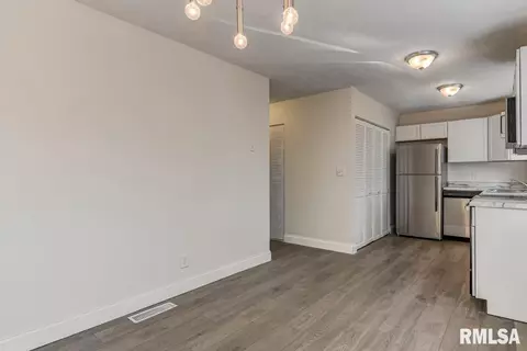 2800 Cardigan Dr, Springfield, IL 62702 photo 13