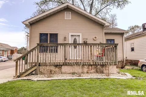 2540 Yale Blvd, Springfield, IL 62703 photo 1