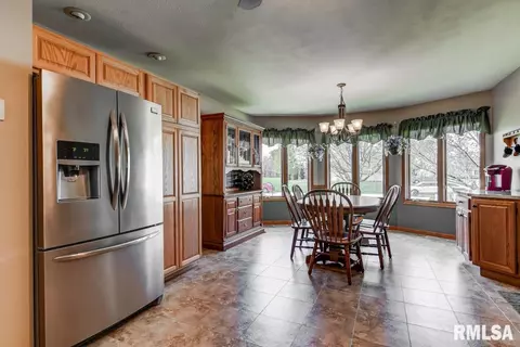 6704 Phlox Dr, Springfield, IL 62712 photo 18