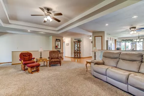 6704 Phlox Dr, Springfield, IL 62712 photo 9