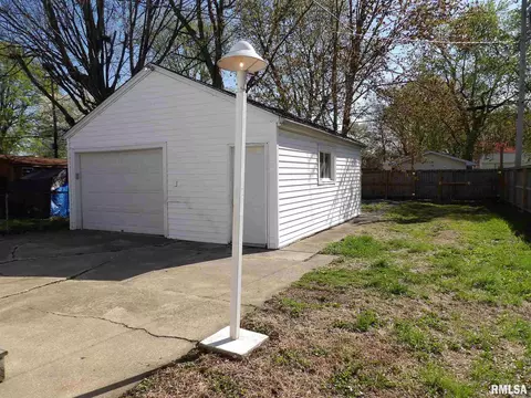 1928 N 19th St, Springfield, IL 62702 photo 5