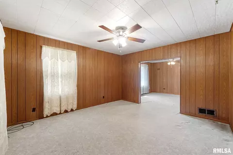 2033 N 7th St, Springfield, IL 62702 photo 14