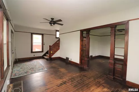 1207 N Hill St, Springfield, IL 62702 photo 3