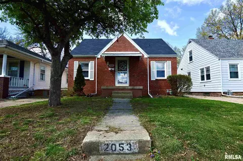 2053 N 8th St, Springfield, IL 62702 photo 1