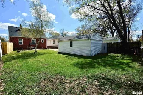 2053 N 8th St, Springfield, IL 62702 photo 28