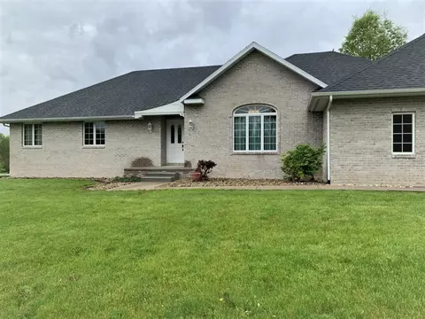 308 W A St, Delavan, IL 61734 photo 2