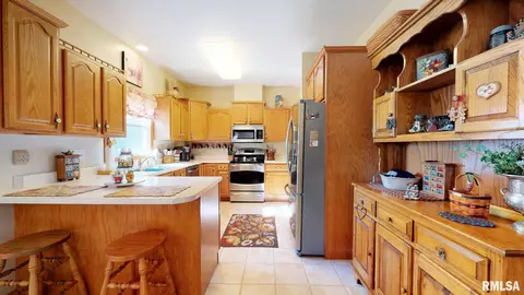 2705 Haggard Dr, Springfield, IL 62711 photo 6