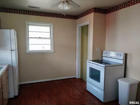 1725 W Glenn Ave, Springfield, IL 62704 photo 7