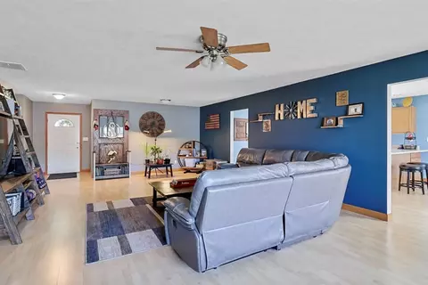 2621 Varsity Ct, Springfield, IL 62712 photo 3