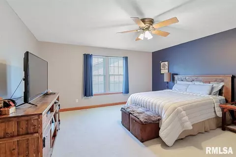 2621 Varsity Ct, Springfield, IL 62712 photo 10