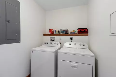 2621 Varsity Ct, Springfield, IL 62712 photo 16