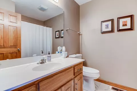 5300 Bunting Rd, Springfield, IL 62711 photo 25