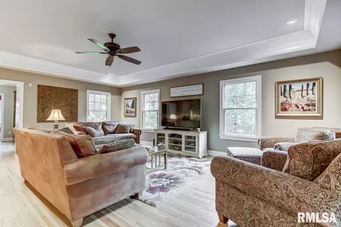 2112 S Wiggins Ave, Springfield, IL 62704 photo 12