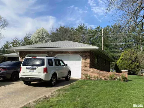 1211 Interlacken Rd, Springfield, IL 62704 photo 2