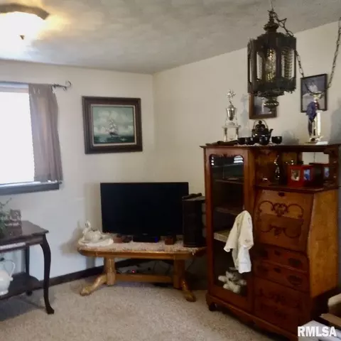 2432 Stokebridge Rd, Springfield, IL 62702 photo 12