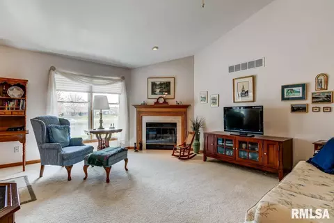 3902 Marryat Dr, Springfield, IL 62711 photo 5