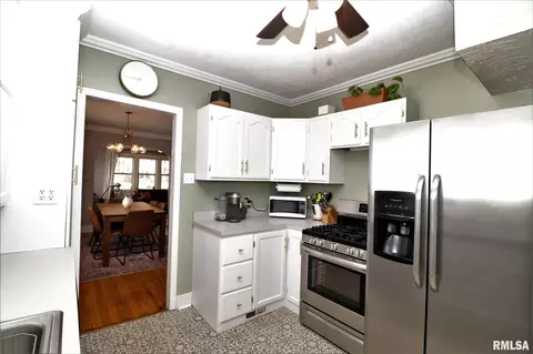 2125 S State St, Springfield, IL 62704 photo 12