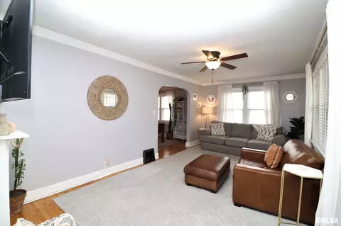 2125 S State St, Springfield, IL 62704 photo 6