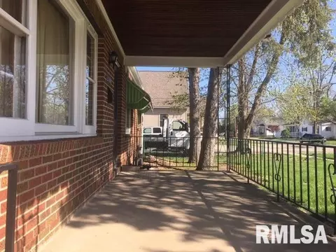 2001 N 16th St, Springfield, IL 62702 photo 3